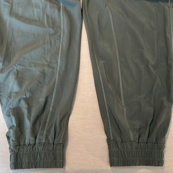 Lightweight Gray Herem Pants - Picture 4 of 4